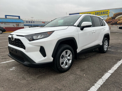 2024 Toyota RAV4 LE AWD