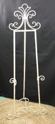 Easel; large - cream  (1.65mH)
