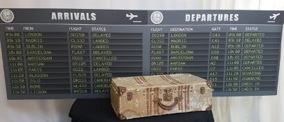 Sign - Arrivals / Depatures board