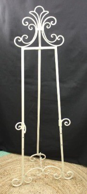 Easel; large - cream  (1.65mH)