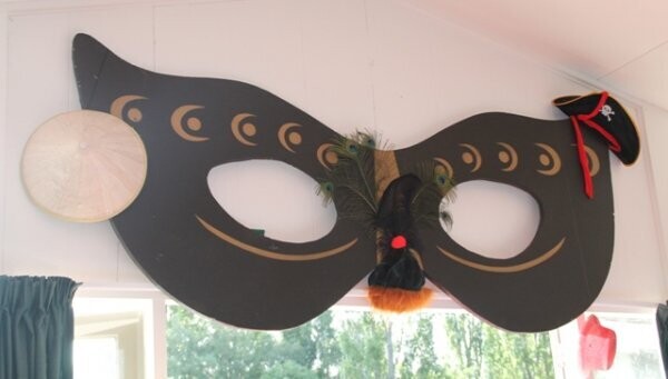 Mask; masquerade - large