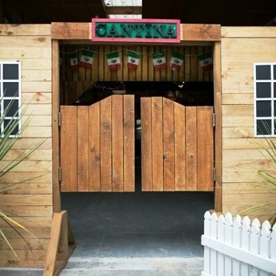 Sign; Cantina