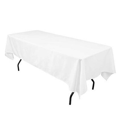 Tablecloth rectangle ; white 1.37m x 2.75m