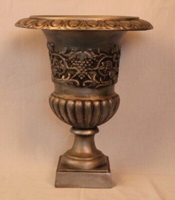 Urn; medium - silver