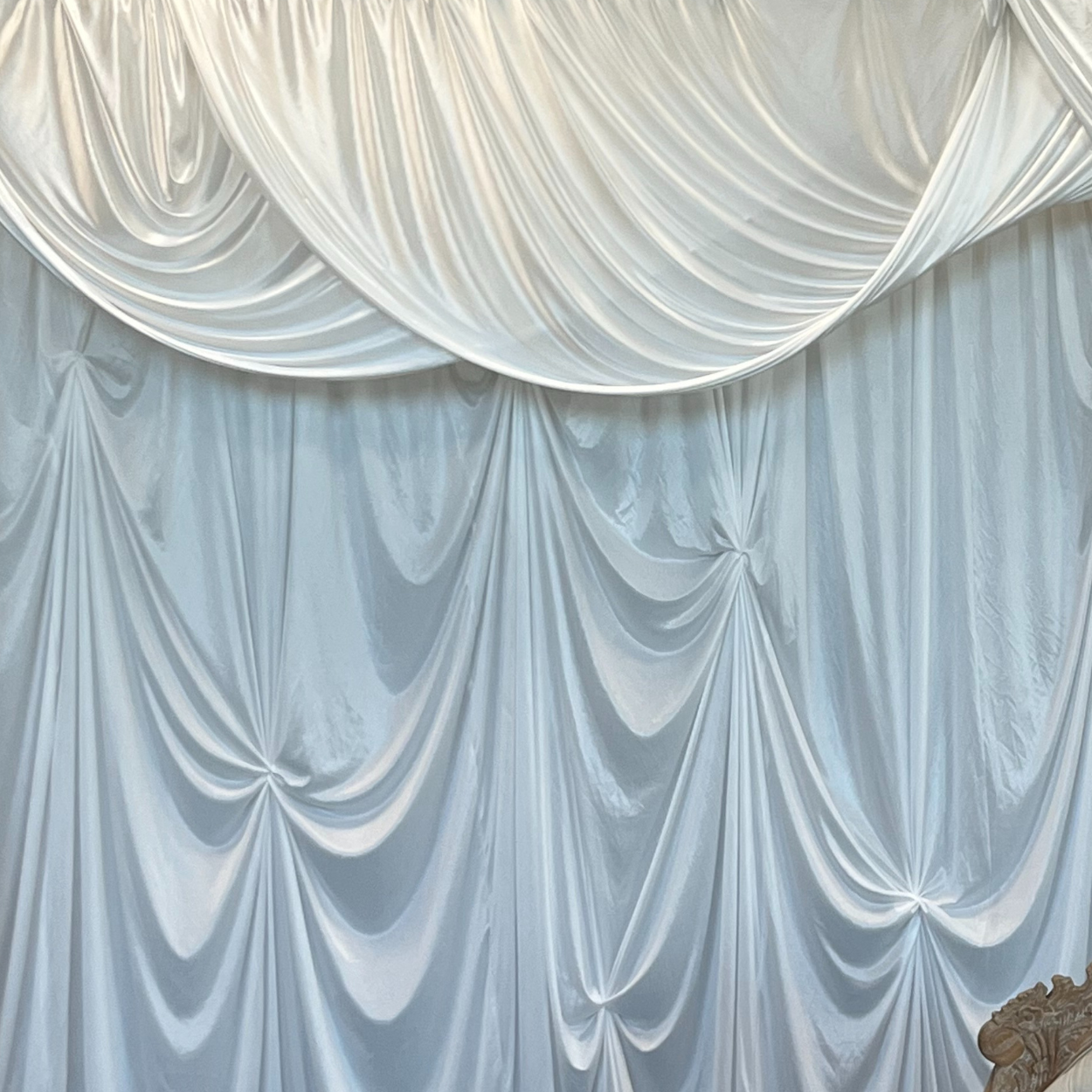 Deluxe White Draped Backdrop Package