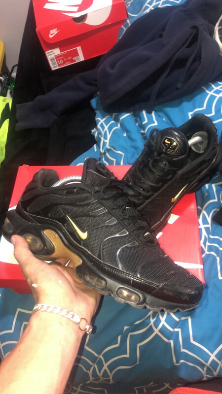 Nike Tns (Bck/Gld) Size 10