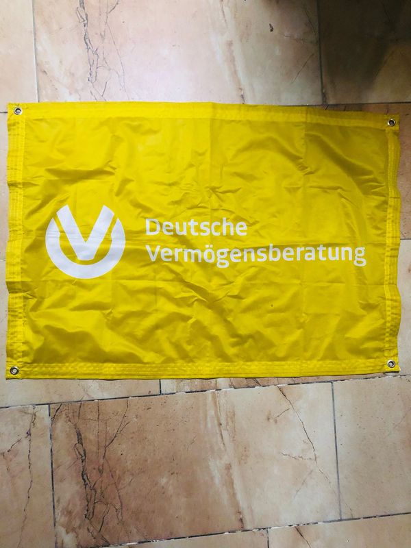 Ösenfahne