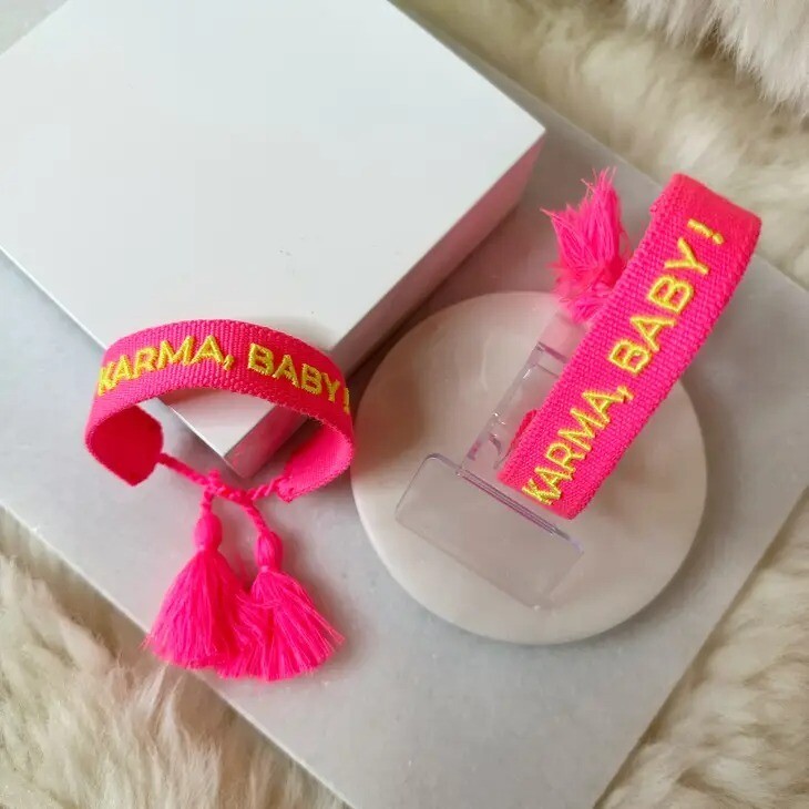 Statement Armband Karma Baby