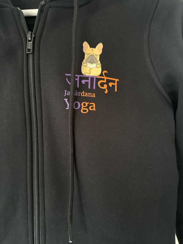 Kapuzenpulli Janārdana