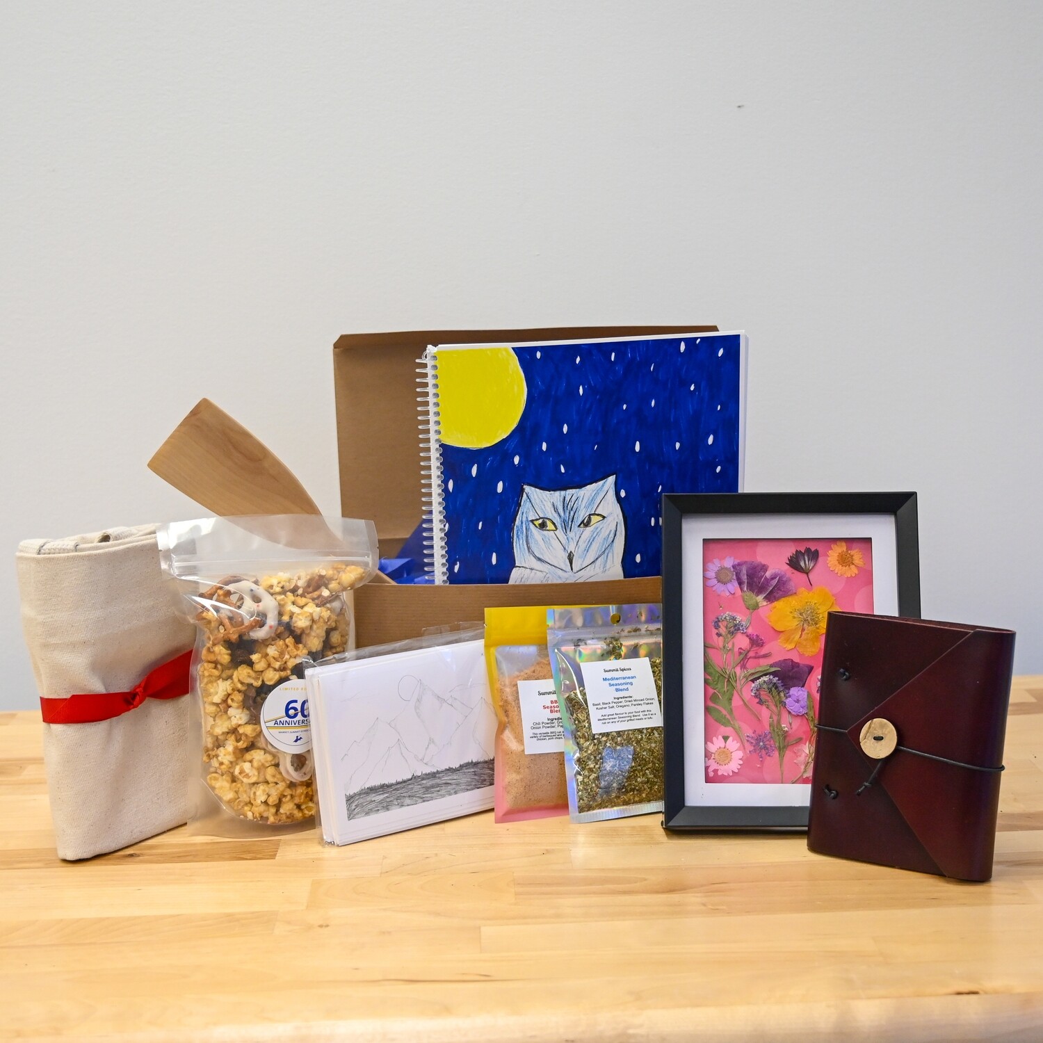 LHA Gift Box