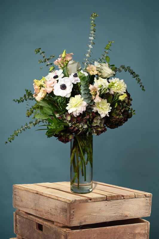 Summit Florals / Weekly