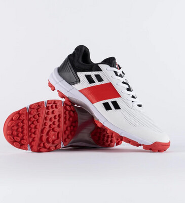 Gray Nicolls Velocity 4.0 Rubber Junior Cricket Shoes (2024)