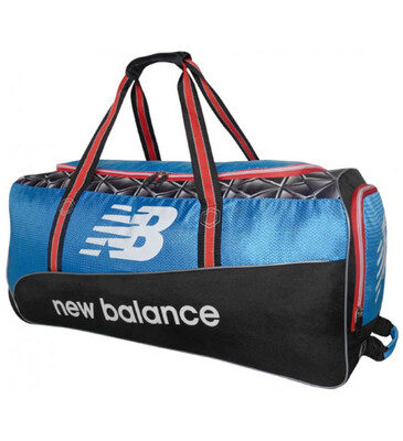 New Balance TC560 Cricket Wheelie Bag (2023)
