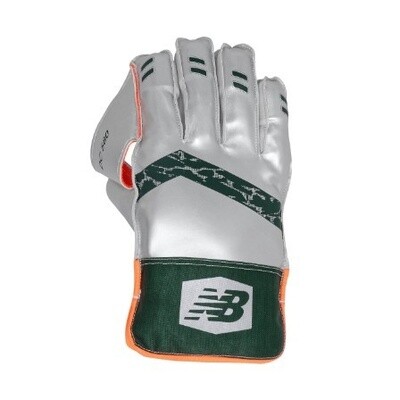 New Balance DC580 Junior Wicket Keeping Gloves (2023)