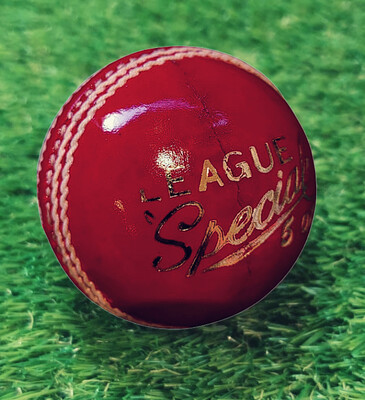 AJ League Special Womens Cricket Ball - 5ozs (Red)