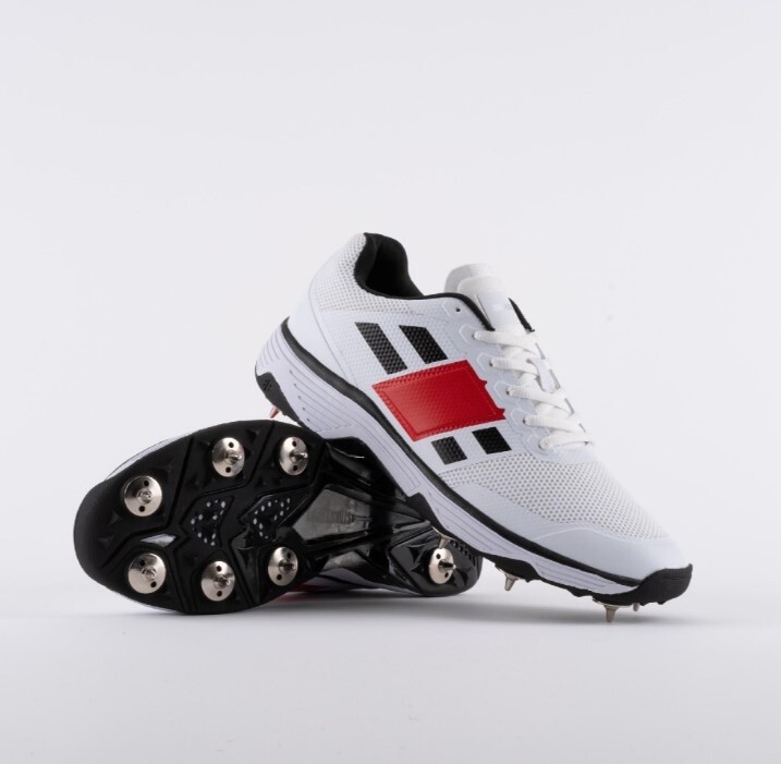 Gray Nicolls Players 2.0 Spike Cricket Shoes (2023)