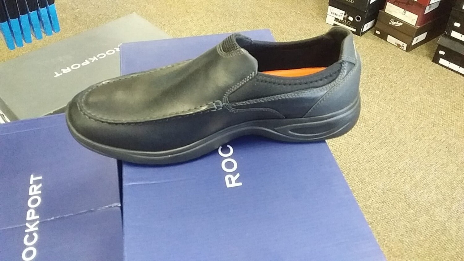 Rockport | Metro Path Slip | Black Leather Venetian