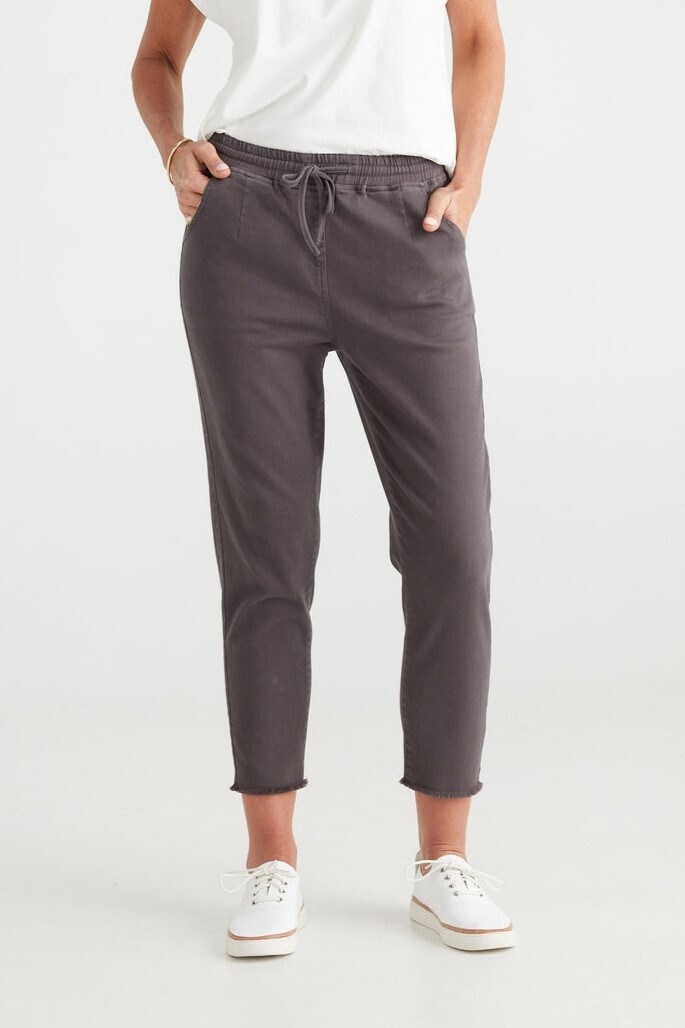Brave &amp; True | Wayfarer Pants | Graphite, Size: S