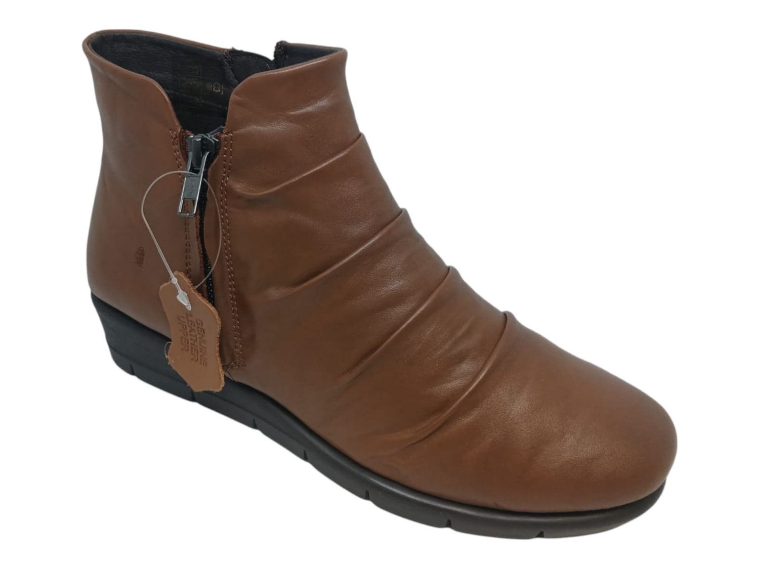 Hush Puppies | Haylee Boots | Brushed Tan, Size: 4