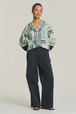 Yarra Trail | Mila Chino | Navy