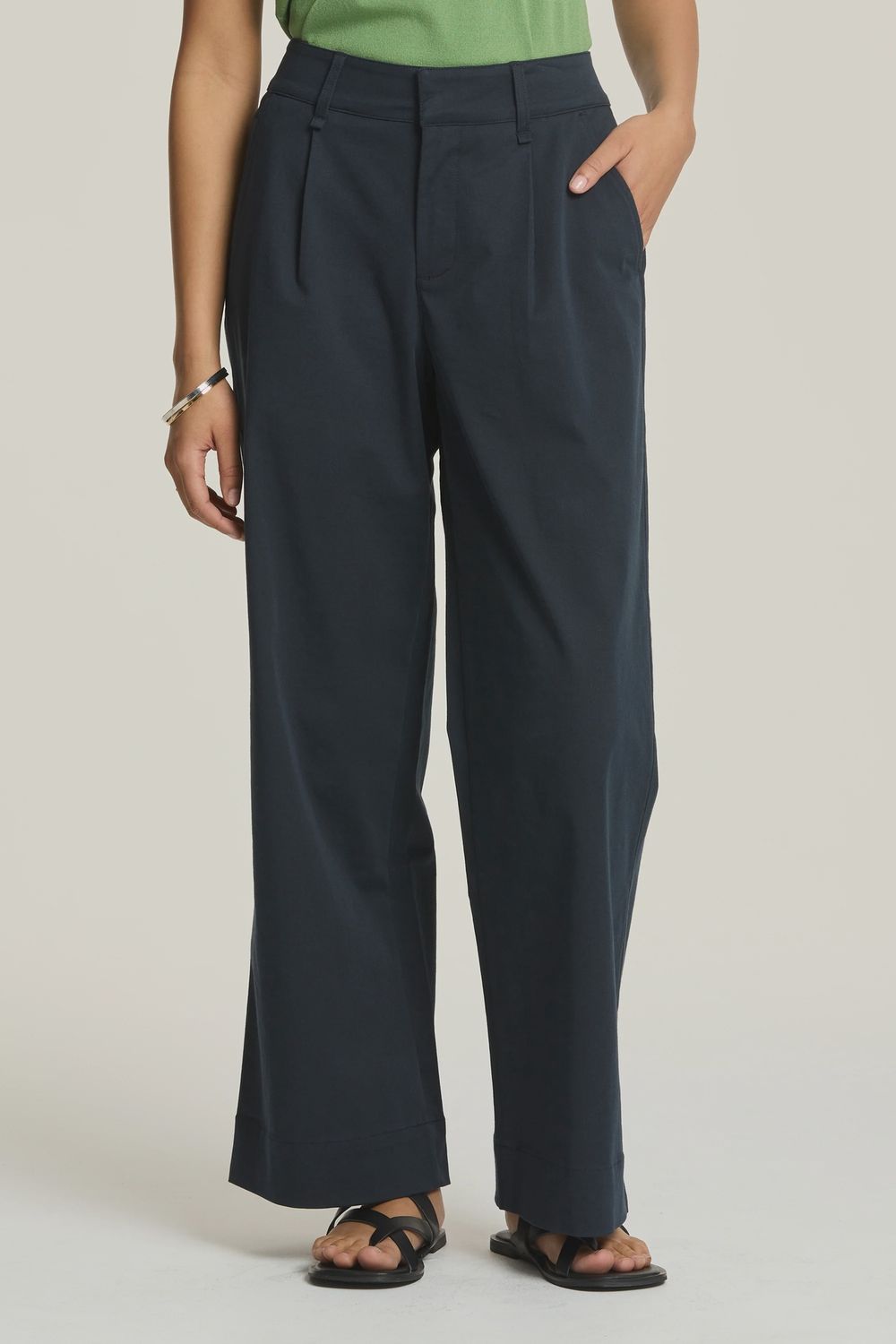Yarra Trail | Mila Chino | Navy, Size: 8