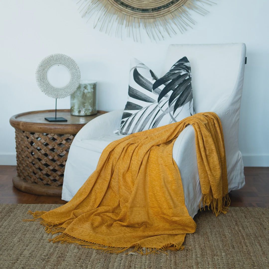 Aranda | Chenille Throw | 130x180 | Butterscotch