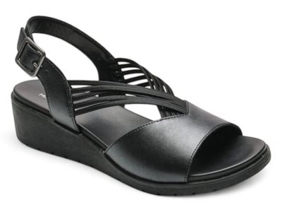 Hush Puppies | Everley Sandals | Black