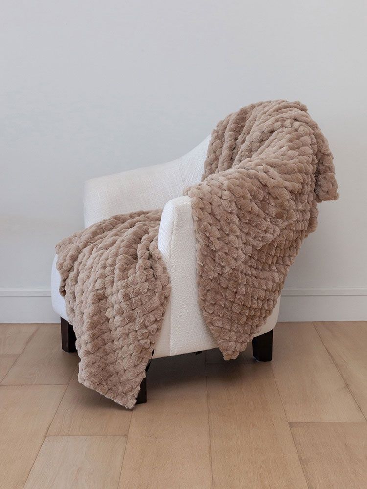 Linen House | Arctic Snug Throw | Sand | 150x200