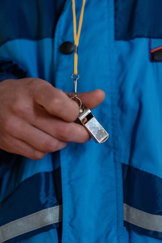 Schiedsrichterbedarf