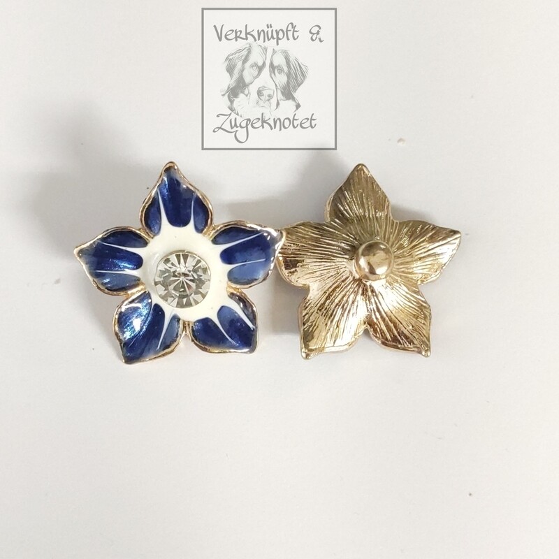 Druckknopf blaue Lilie