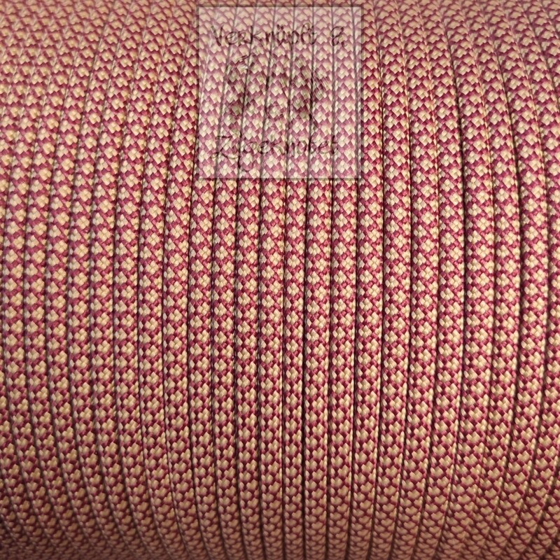 Burgundy / Gold Diamond EU Typ III