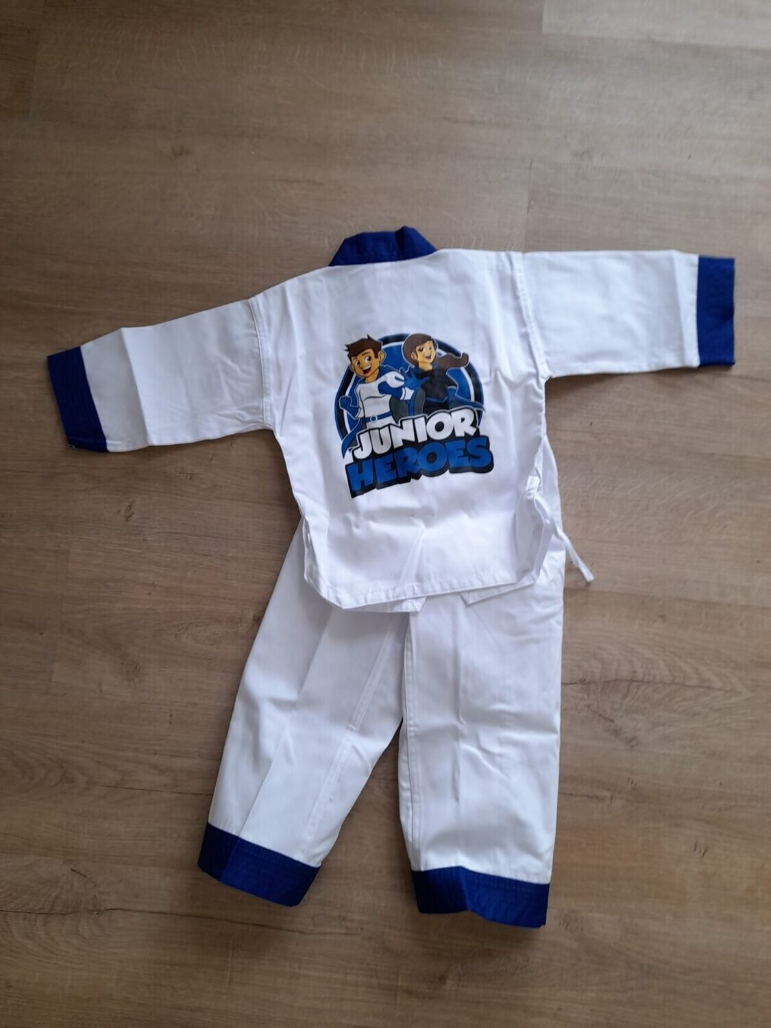 Sportschule Defcon® Junior Heroes Anzug