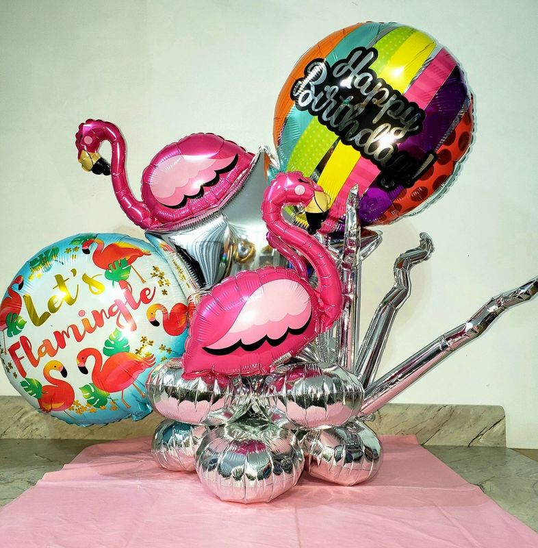 Tabletop Balloon Display - Birthday Flamingo Theme