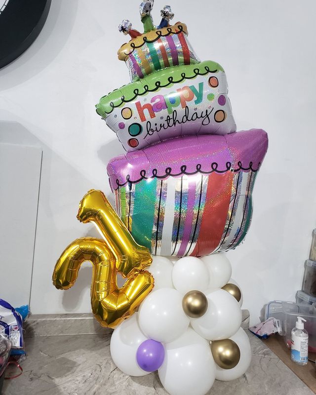 Tabletop Balloon Display - Birthday Theme B