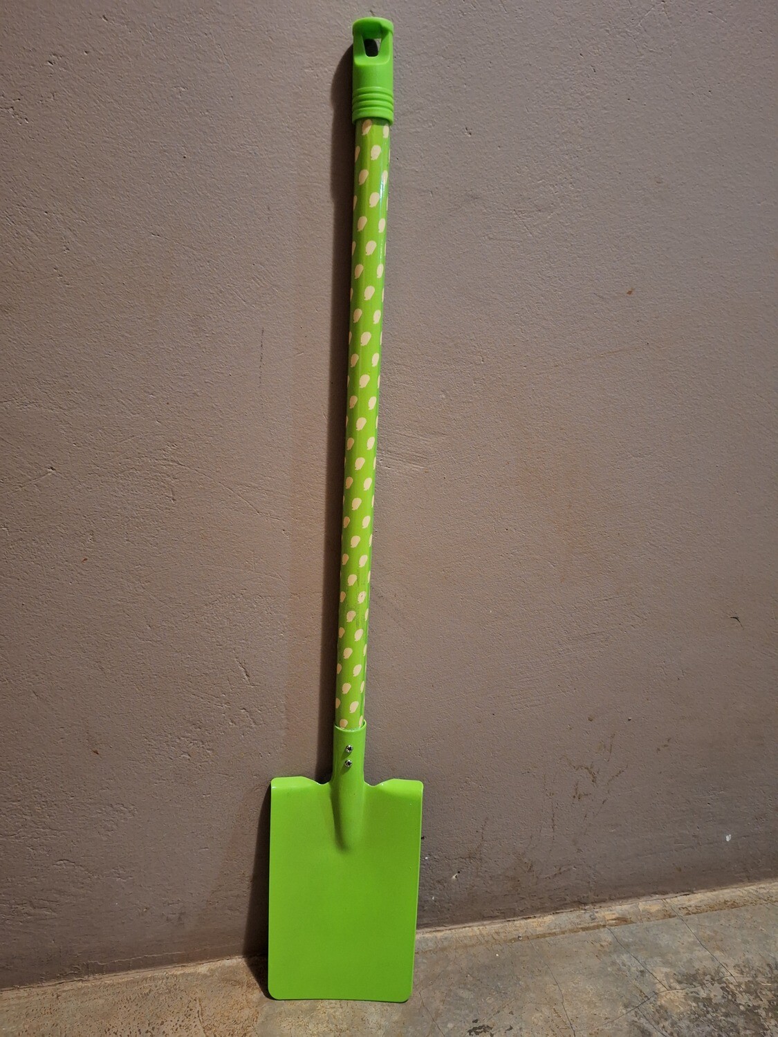 Green Kiddies Shovel
