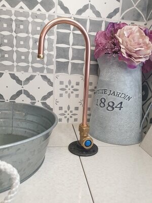 (California) 12v switch operated copper tap 10mm spout