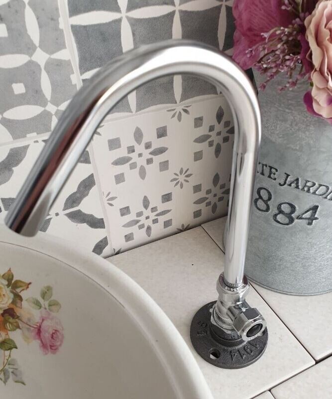(Florida) 12v switch operated polished Aluminium tap 15mm spout