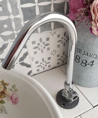 (Florida) 12v switch operated polished Aluminium tap 15mm spout