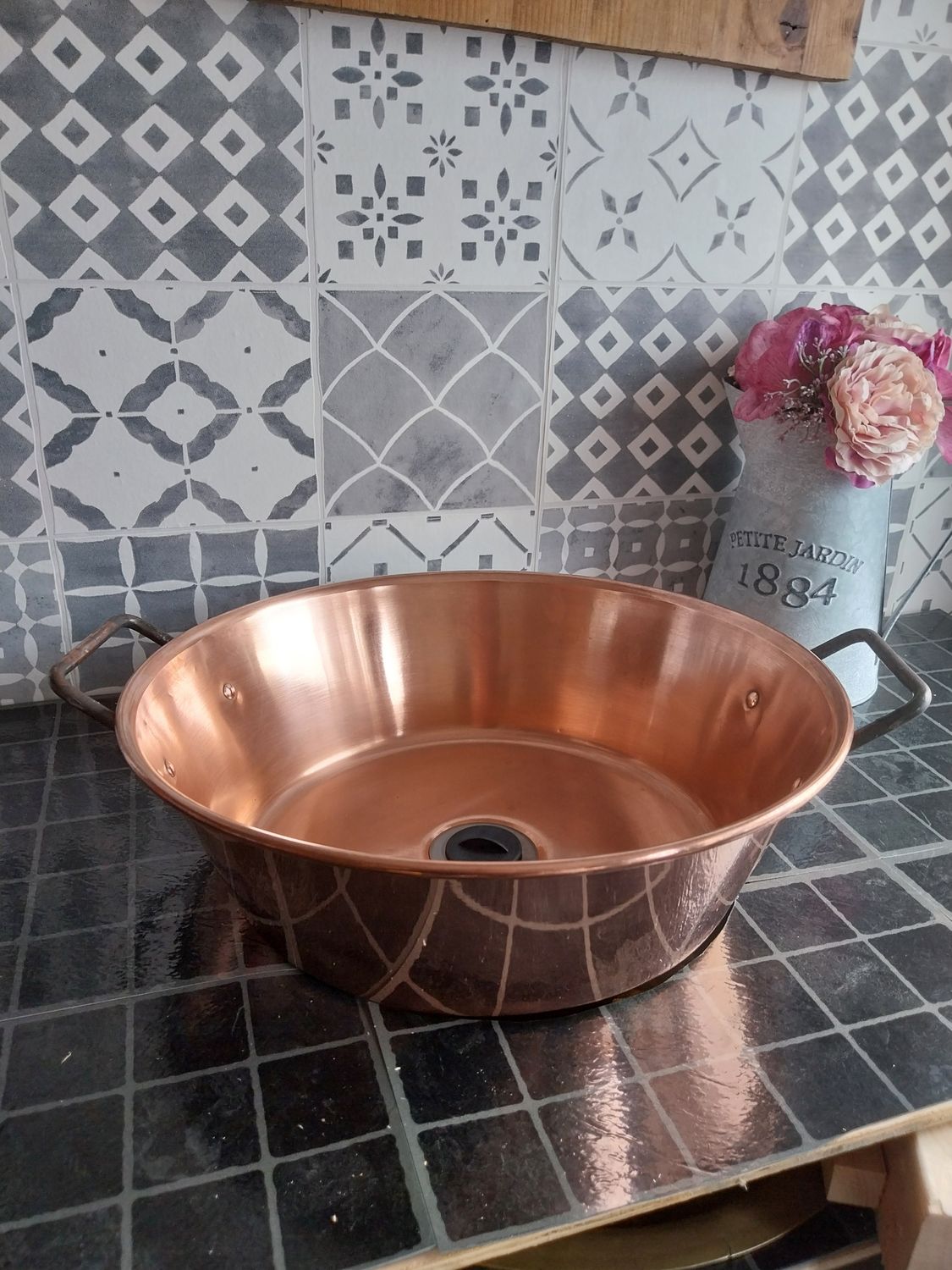 (A Beautiful) Le Parfait (Paris) Copper jam pan sink