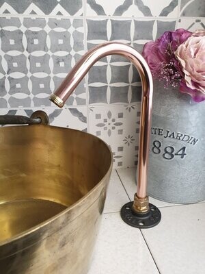 (Alabama) 15mm Foot pump operated copper tap with 12mm fitting