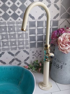 (Devonshire) 12v switch operated aluminium & tall cast iron tap 15mm spout, 35cm tall