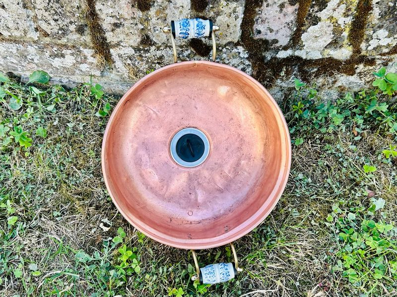 Vintage Jam Pan Sink with Delft Style Handles