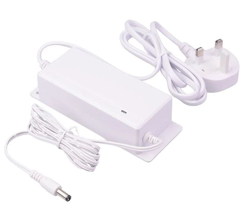 Mains to 12V Power Supply with Wiring Module