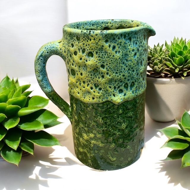 Pichet terre cuite artisanal