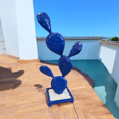 CACTUS SUR SOCLE