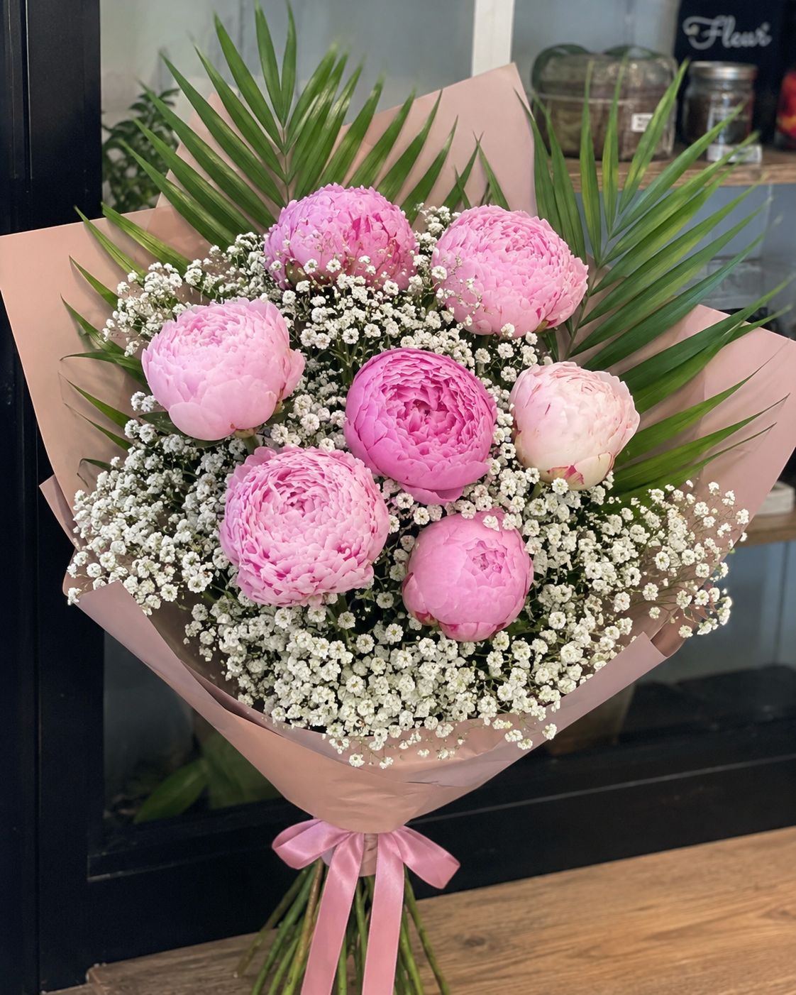 BOUQUET DE PIVOINES + GYPSOPHILE