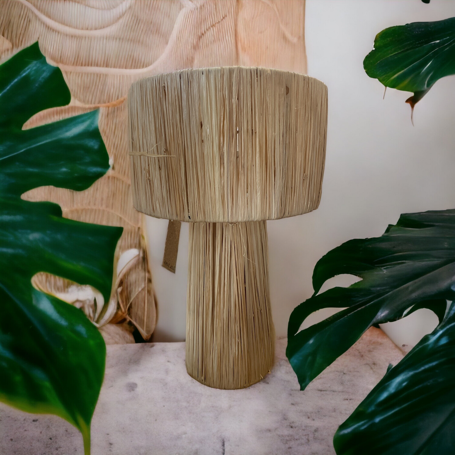 Lampe Artisanale en Raphia Naturel – Fleur Azur Nantes