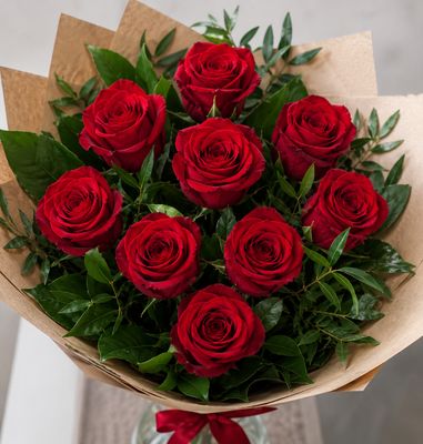 Bouquet de Roses Rouges – Élégance & Passion | Fleur Azur
