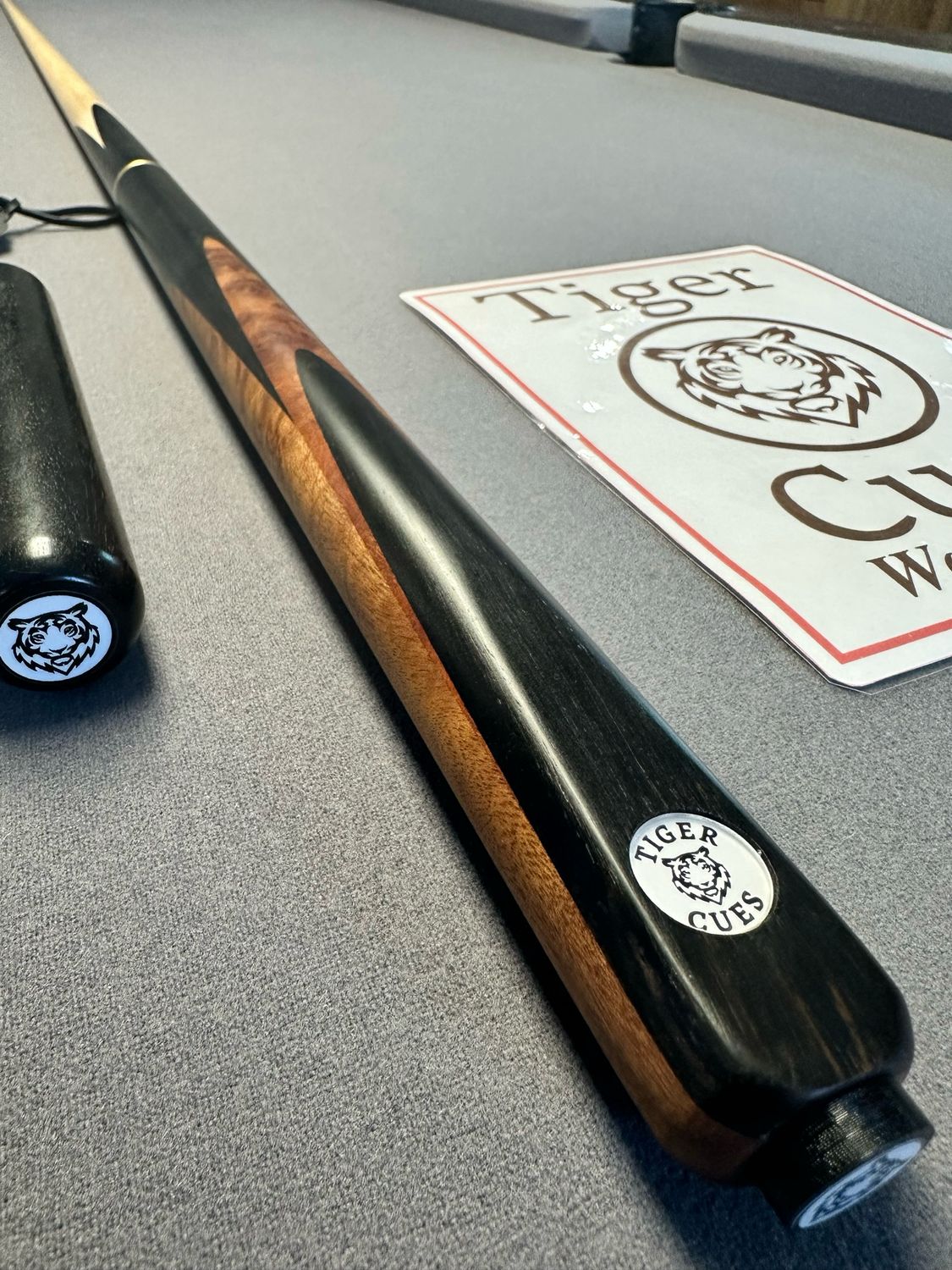 2Pc Maple &amp; Ebony - Scorpius (16.9oz (9.4mm tip) Lightweight
