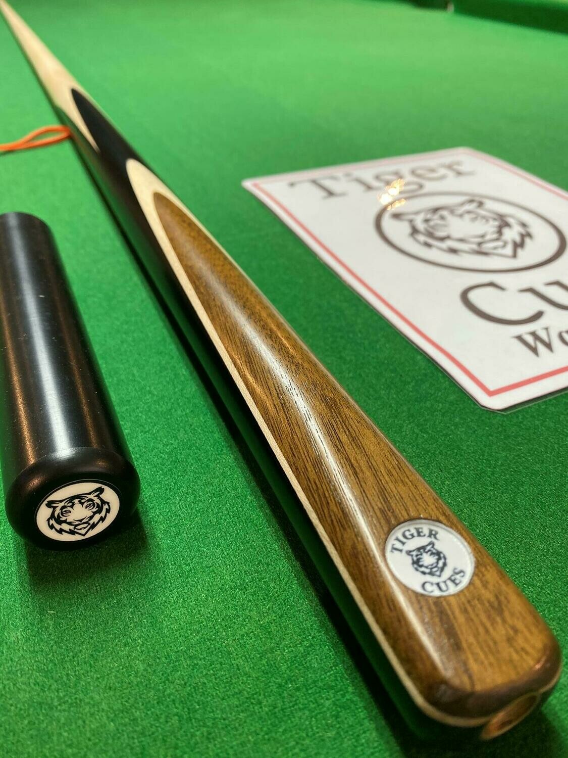 1Pc Maple &amp; Ebony - Rocket (17.7oz (10.0mm tip)